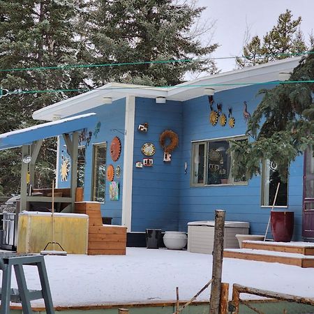 Hidden Valley Bed And Breakfast Уайтхорс Екстериор снимка