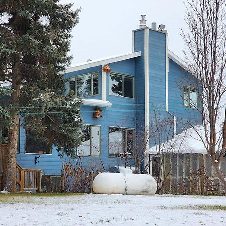 Hidden Valley Bed And Breakfast Уайтхорс Екстериор снимка